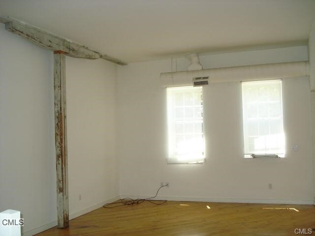 83 West Street, New Milford, CT 06776