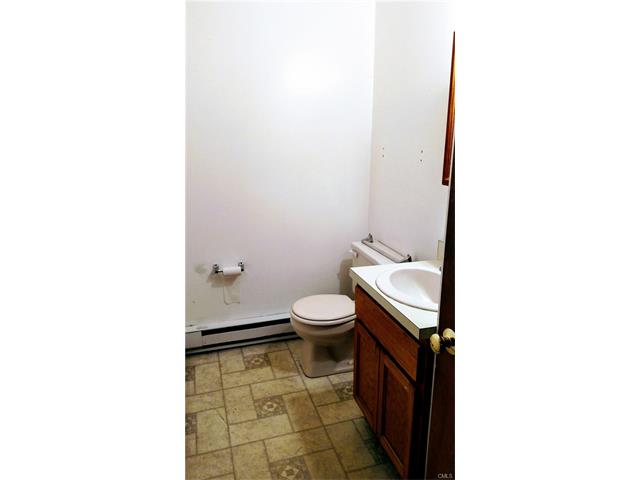 86 Fordyce Road, New Milford, CT 06776