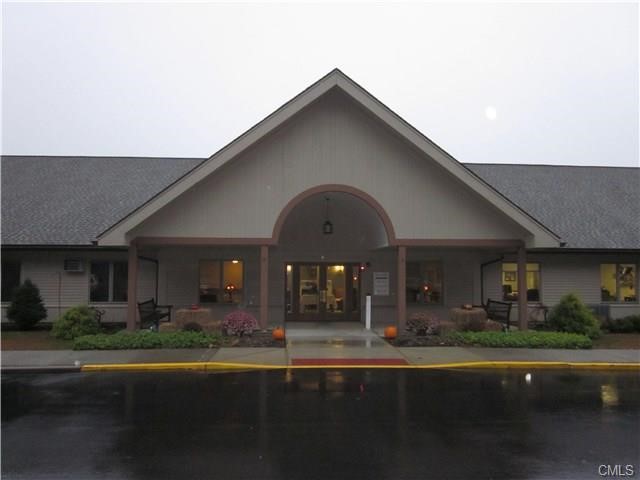200 Chestnut Grove, New Milford, CT 06776