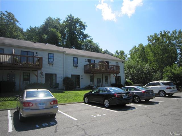 180 Aspetuck Village, New Milford, CT 06776