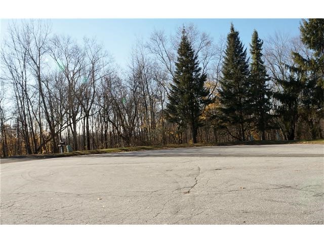28 Saddle Ridge Road, New Milford, CT 06776