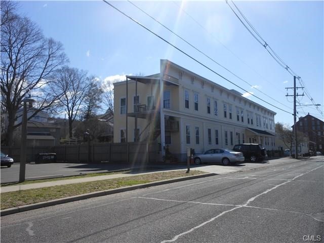 45 West Street, New Milford, CT 06776