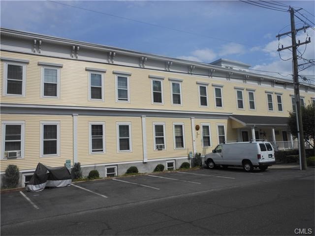 45 West Street, New Milford, CT 06776