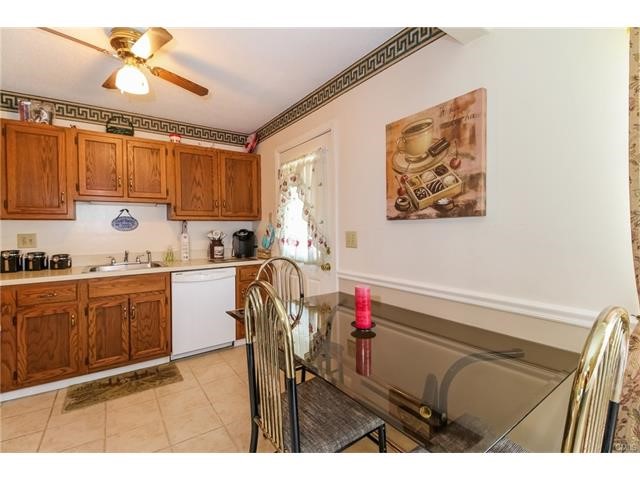 72 Glen Ridge Court, New Milford, CT 06776