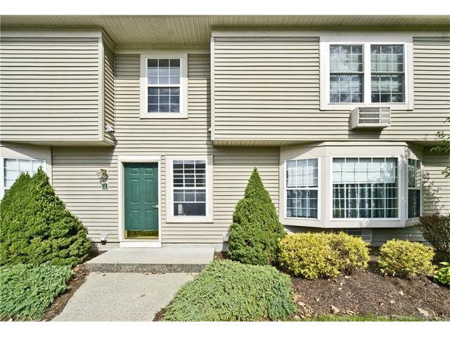 64Glen Ridge Ct #64, New Milford, CT 06776