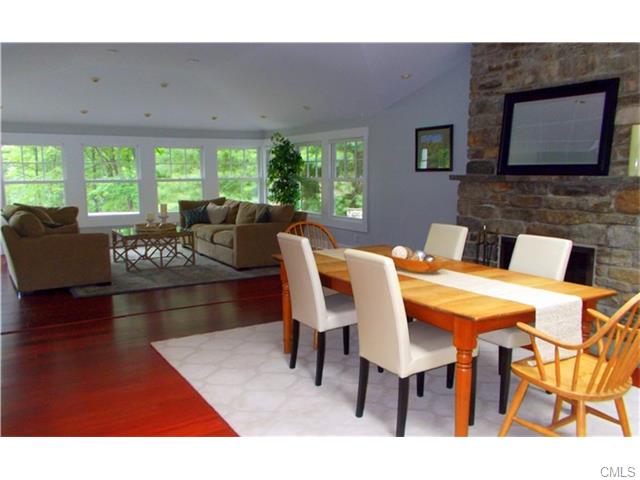 2 Chimney Point Road, New Milford, CT 06776