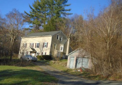 485 Litchfield Rd, New Milford, CT 06776