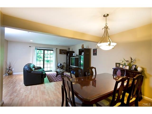129 Aspetuck Village, New Milford, CT 06776