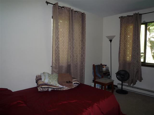 32Brookside Ave, New Milford, CT 06776