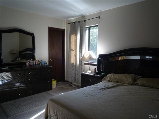 32 Brookside Avenue, New Milford, CT 06776