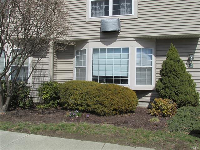 59 Glen Ridge Court, New Milford, CT 06776