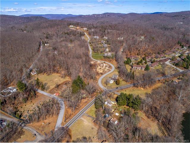 Squash Hollow Road, New Milford, CT 06776
