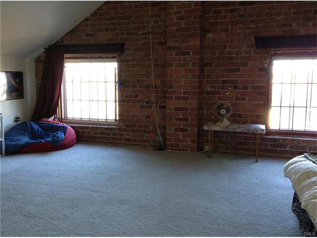 65 West Street, New Milford, CT 06776
