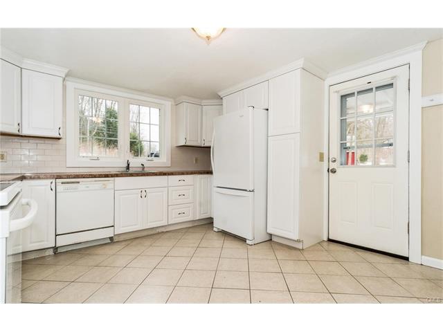 2 Candlewood Mountain Road, New Milford, CT 06776
