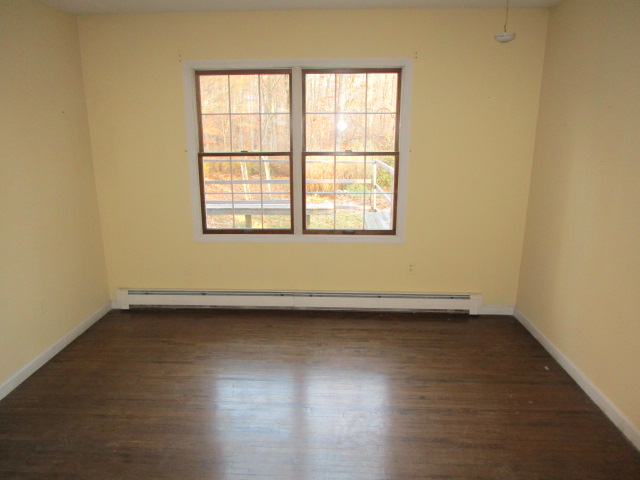 26 Cambridge CirNew Milford, CT, 06776Litchfield County