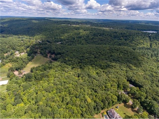 12 Chestnut Lane, Washington, CT 06777
