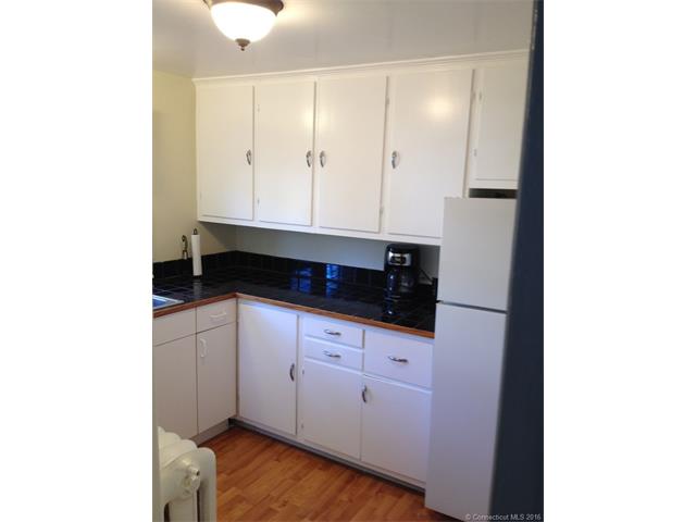 300 Riverside St, Watertown, CT 06779
