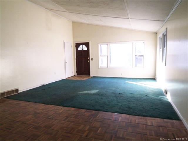 463 Carter Rd, Plymouth, CT 06782