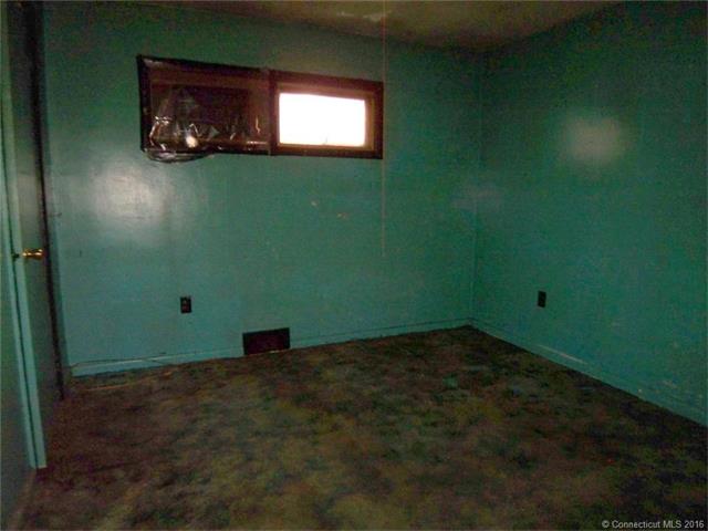 463 Carter Rd, Plymouth, CT 06782