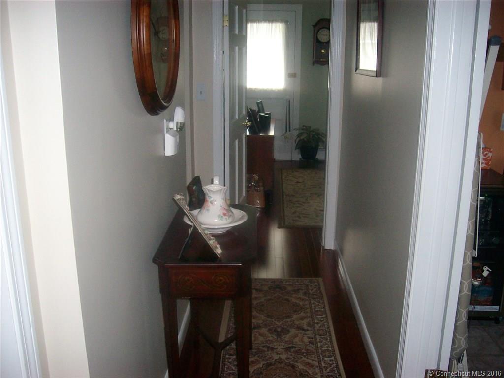7 Ames Ave, Plymouth, CT 06786