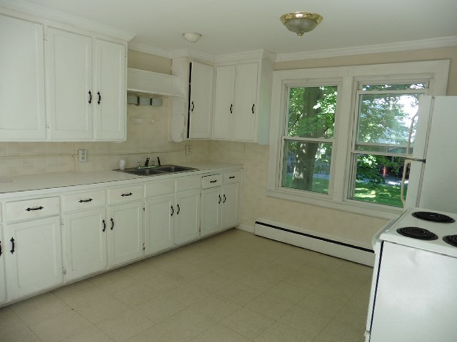 125 Harwinton Ave, Terryville, CT 06786