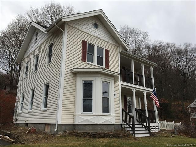 38 S Main St, Plymouth, CT 06786
