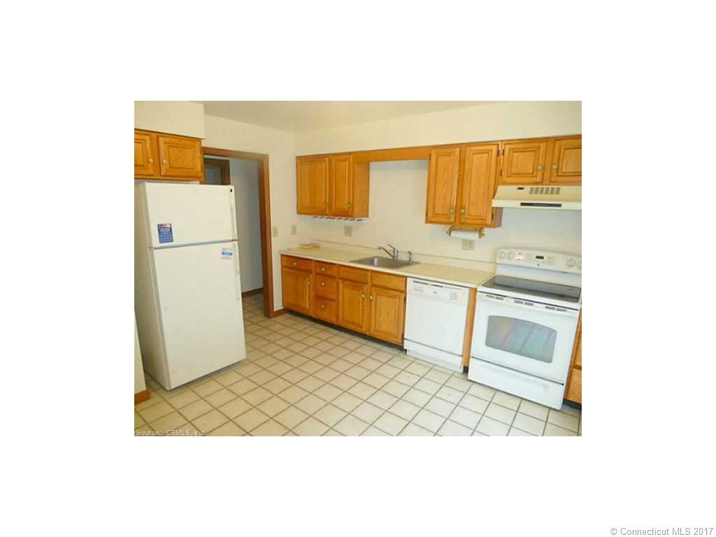 29 Woodbury Hill, Woodbury, CT 0679