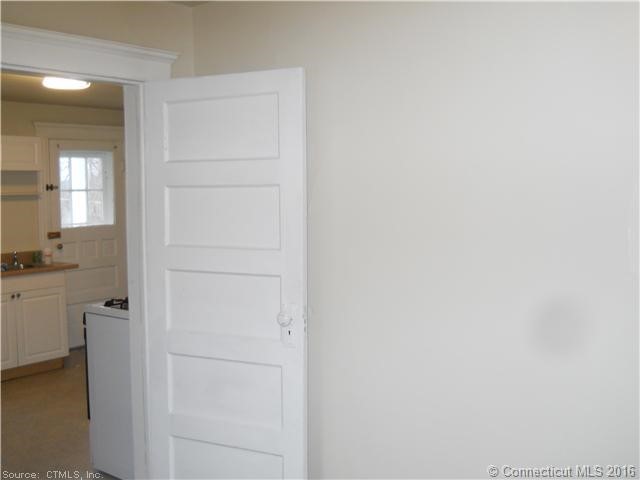 1Oregon St, Torrington, CT 06790