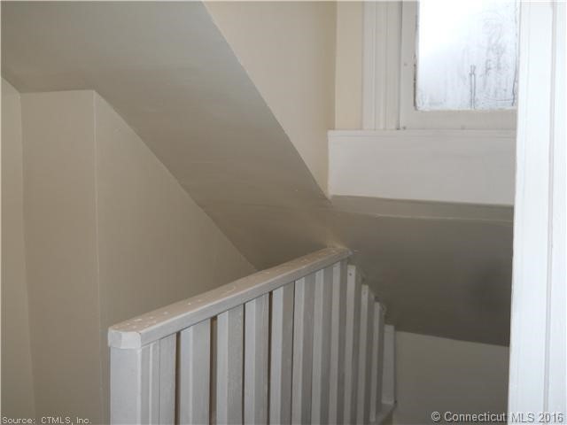 1Oregon St, Torrington, CT 06790