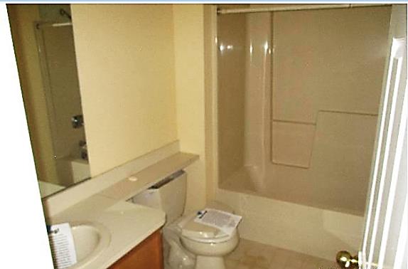 48 ROCKLEDGE LOOP, Torrington, CT 06790