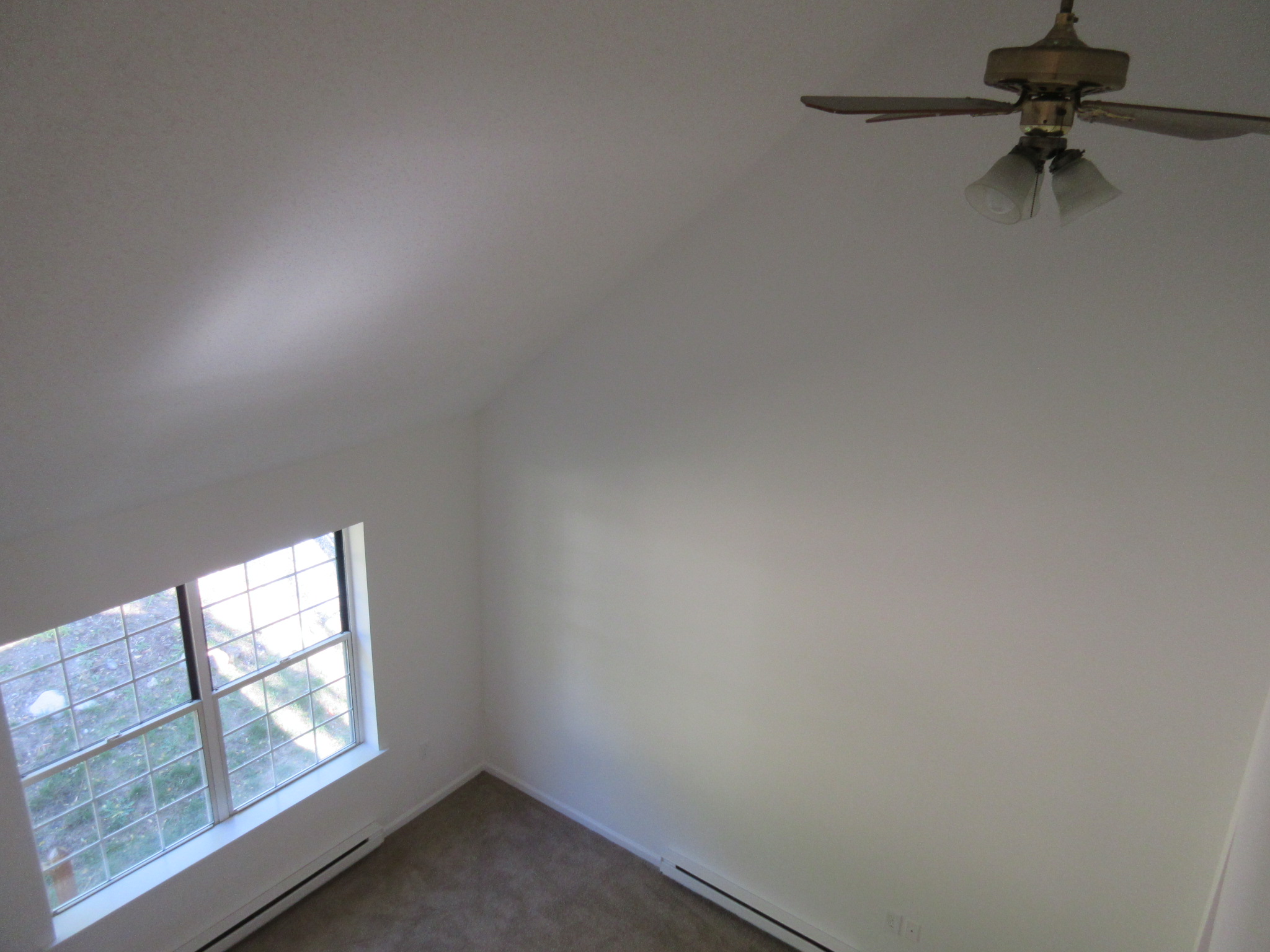 127 Hyde St, Torrington, CT 06790