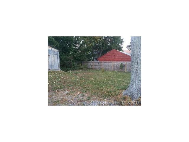 32 Lawton St, Torrington, CT 06790