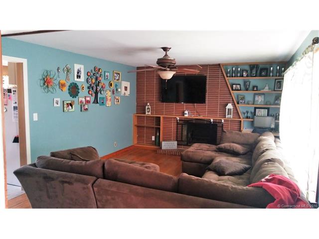 23 Pershing St, Torrington, CT 06790