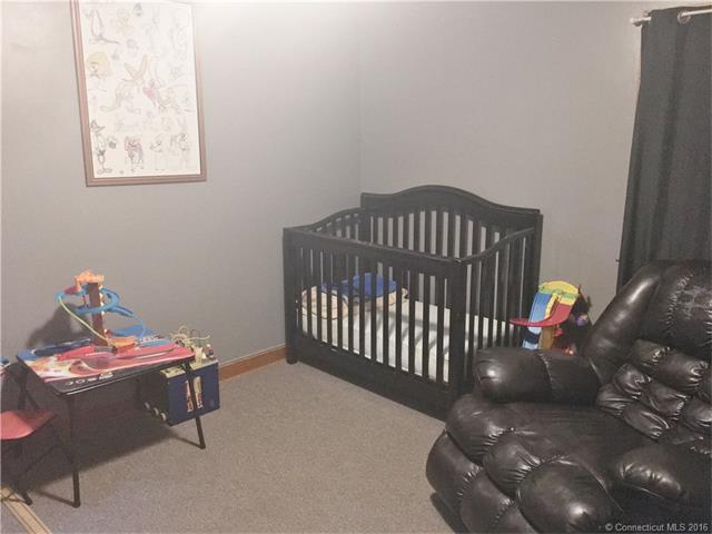 23 Pershing St, Torrington, CT 06790
