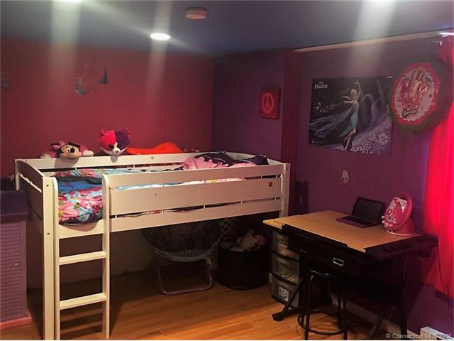 23 Pershing St, Torrington, CT 06790
