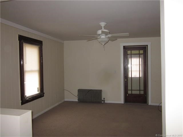 120Jackson St, Torrington, CT 06790