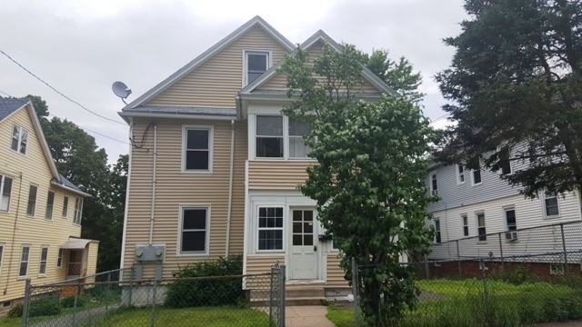 30-32 Smith StTorrington, CT, 06790Litchfield County