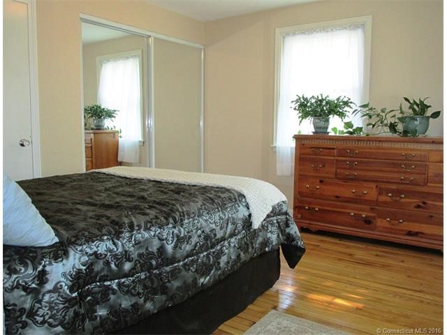 415Clearview Ave, Harwinton, CT 06791