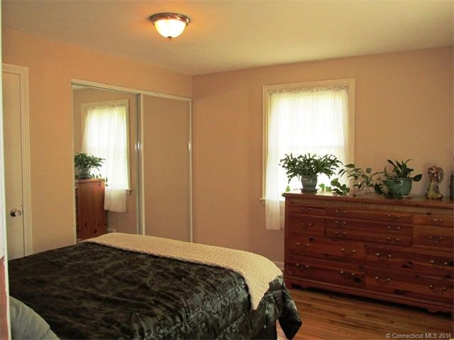 415Clearview Ave, Harwinton, CT 06791