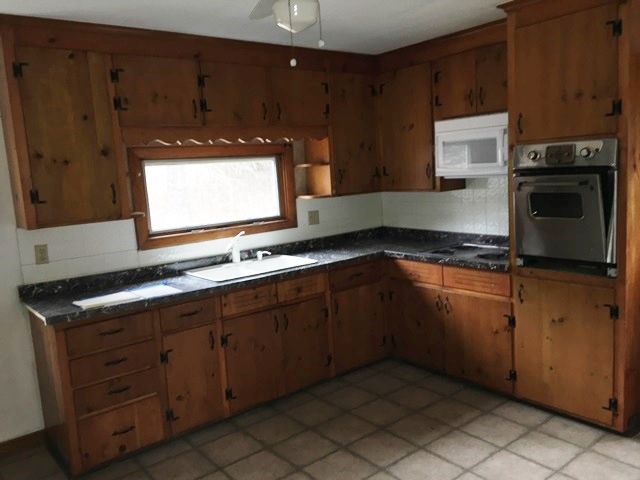 33 Hart StWatertown, CT, 06795Litchfield County