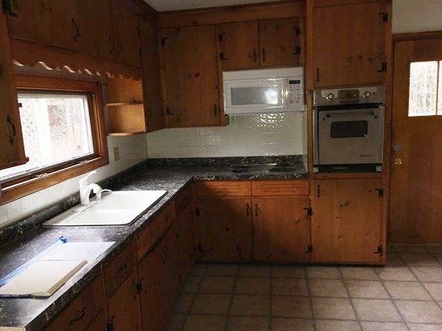33 Hart StWatertown, CT, 06795Litchfield County