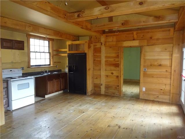 37 Indian Lane, Woodbury, CT 06798