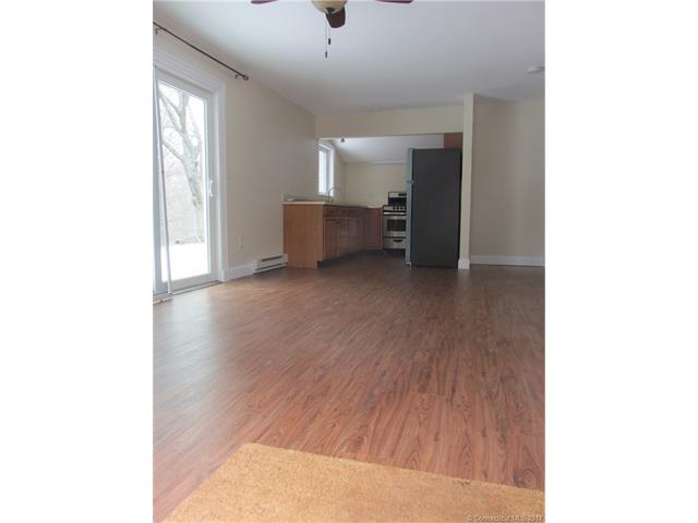 47 A Quassuk Rd, Woodbury, CT 06798