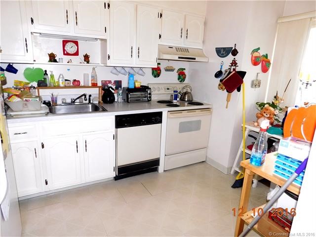 99Chestnut St #F, Bethel, CT 06801