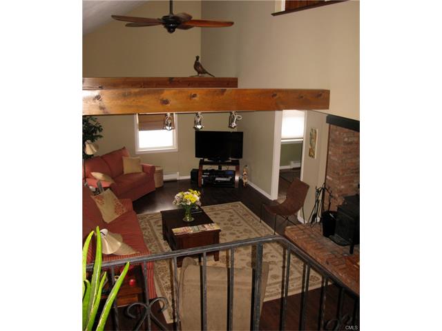 1 Starr Lane, Bethel, CT 06801