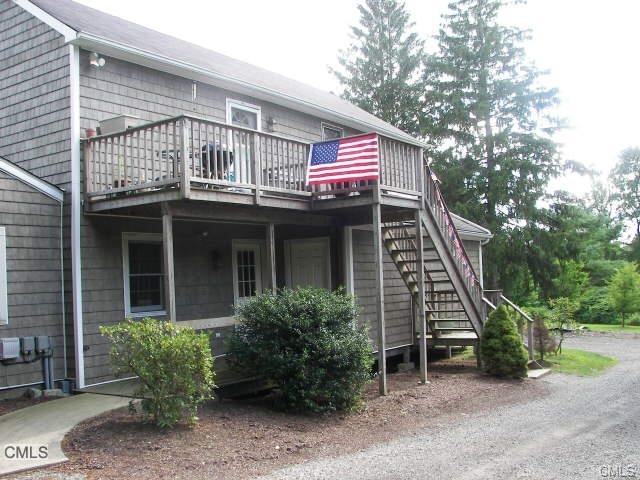 92 C Whisconier Road, Brookfield, CT 06804