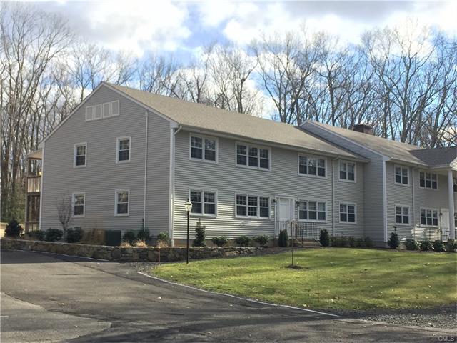 Brookfield, CT 06804