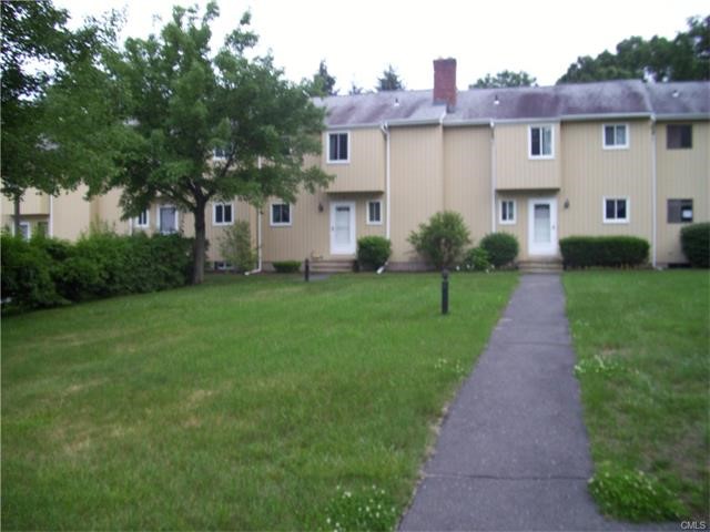 34 Monika Lane, Brookfield, CT 06804