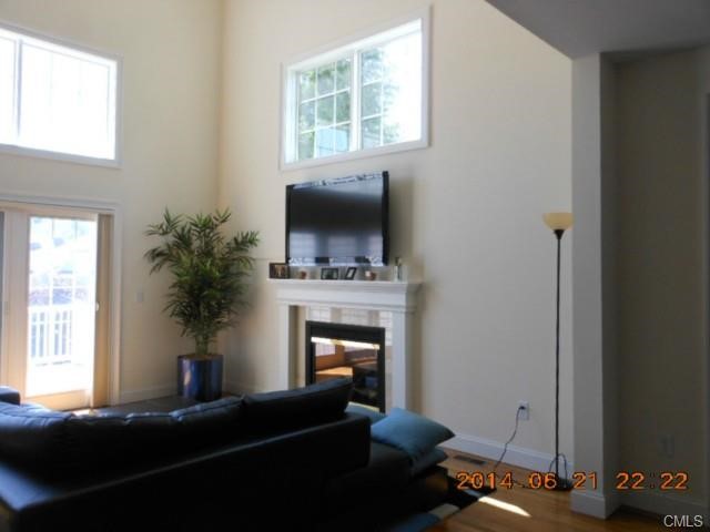 9 Great Heron Lane, Brookfield, CT 06804