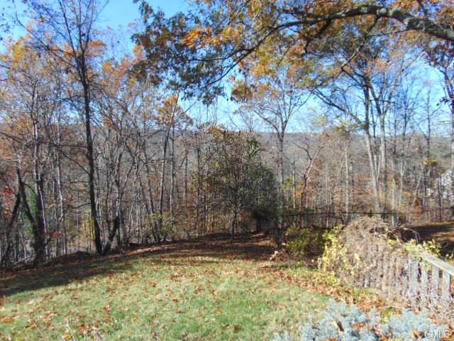 25 Junction Road, Brookfield, CT 06804